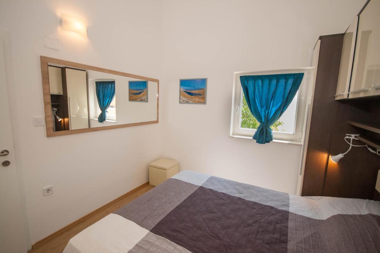Apartment Gemma Baska  Bagian luar foto