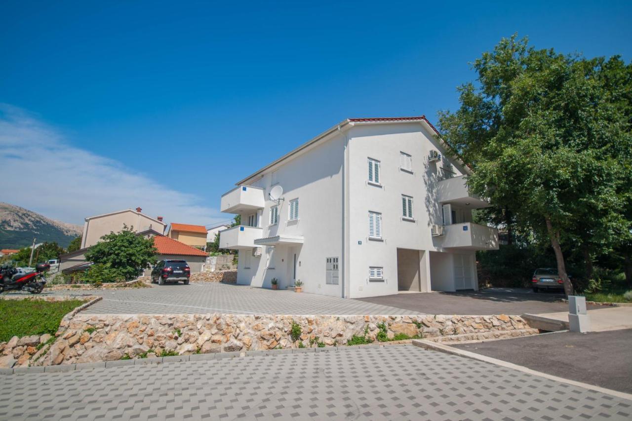 Apartment Gemma Baska  Bagian luar foto